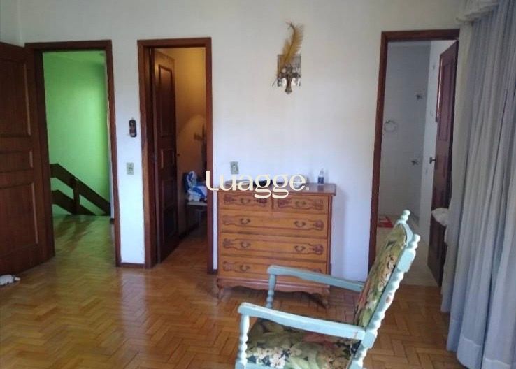 Casa à venda com 4 quartos, 352m² - Foto 9