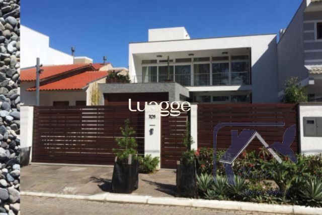 Casa à venda com 3 quartos, 261m² - Foto 30