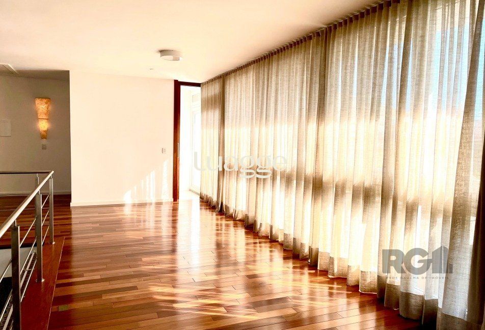 Casa à venda com 3 quartos, 261m² - Foto 7