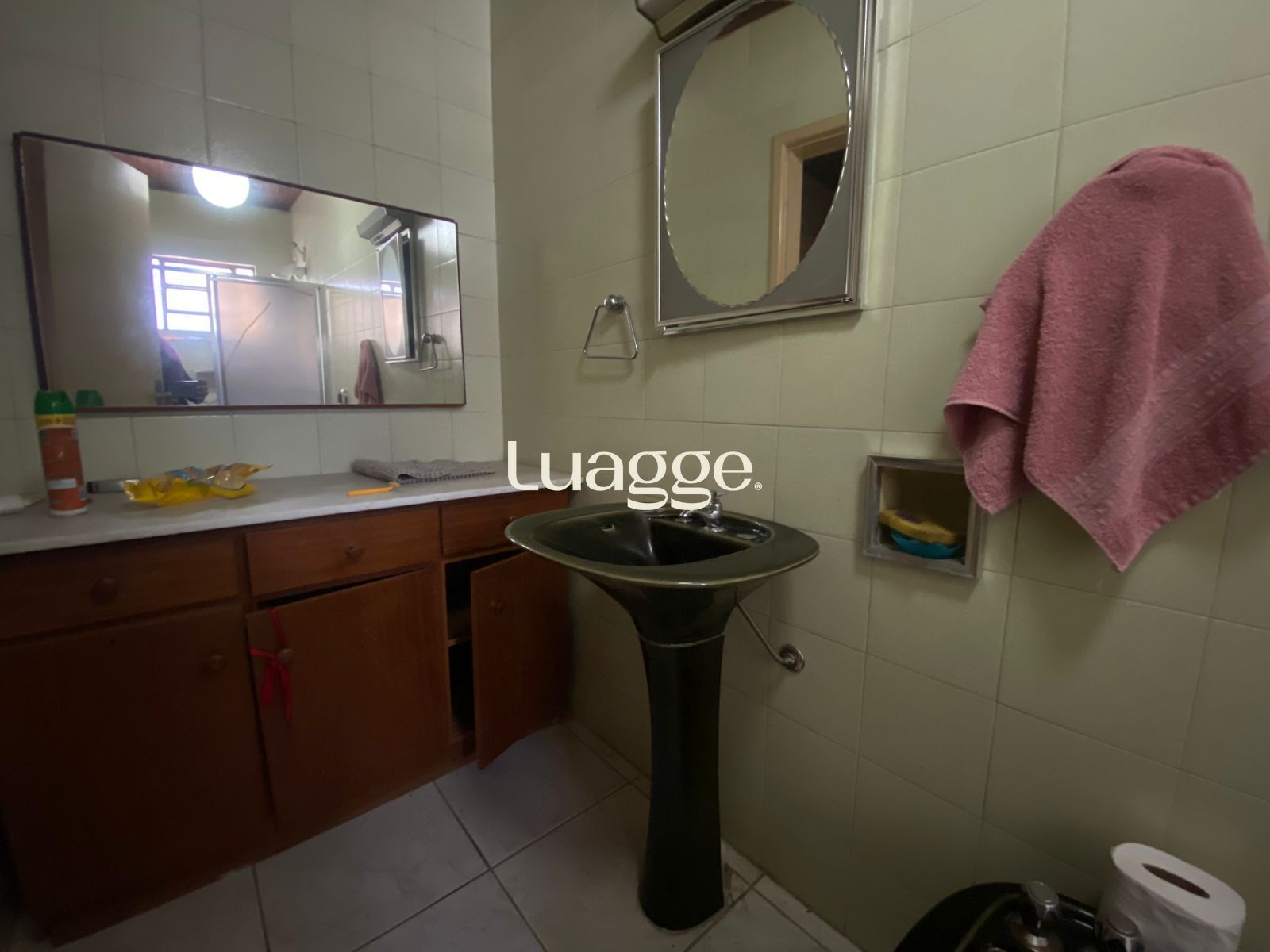 Casa à venda com 3 quartos, 222m² - Foto 11