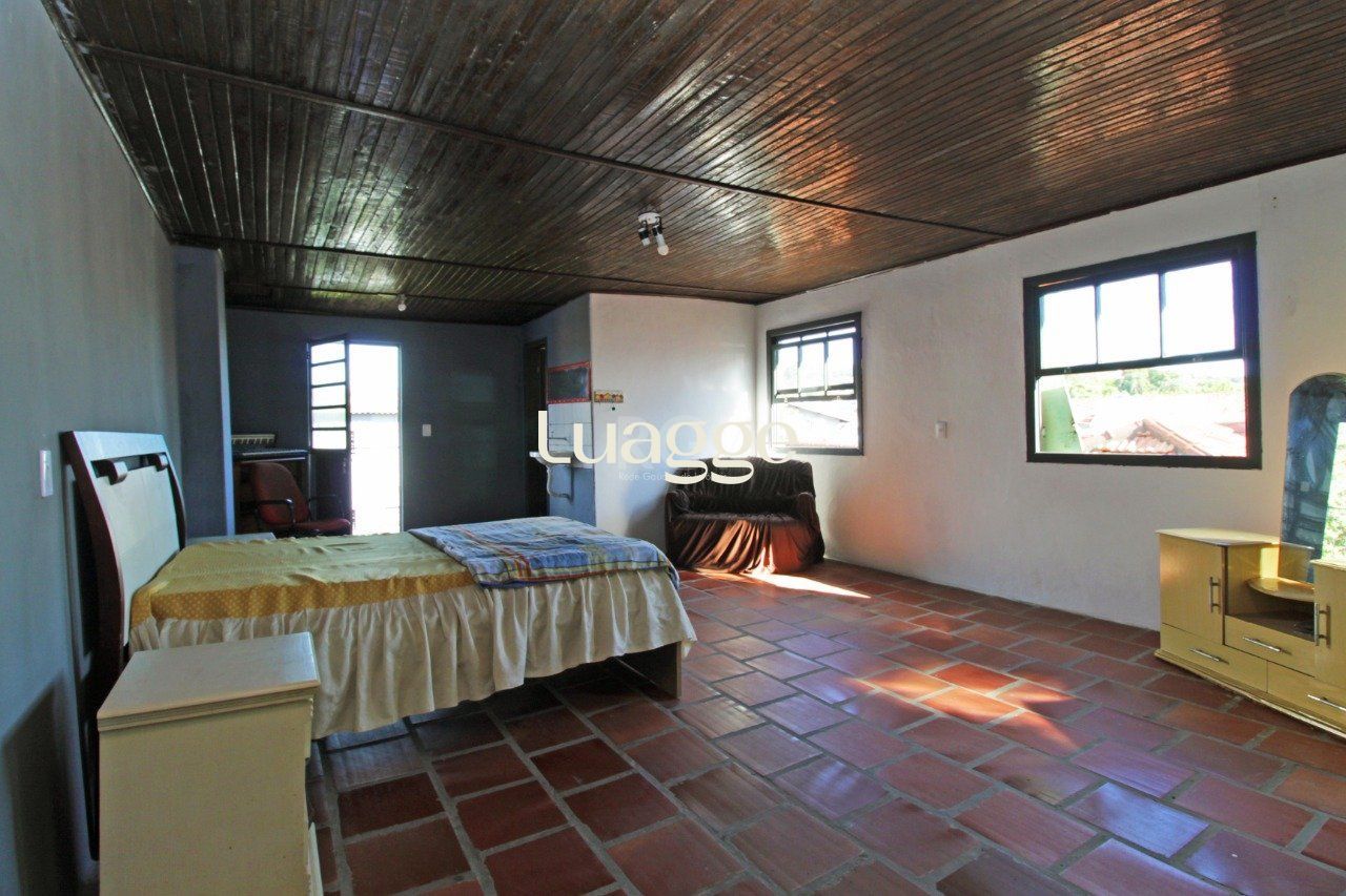 Casa à venda com 5 quartos, 73m² - Foto 28