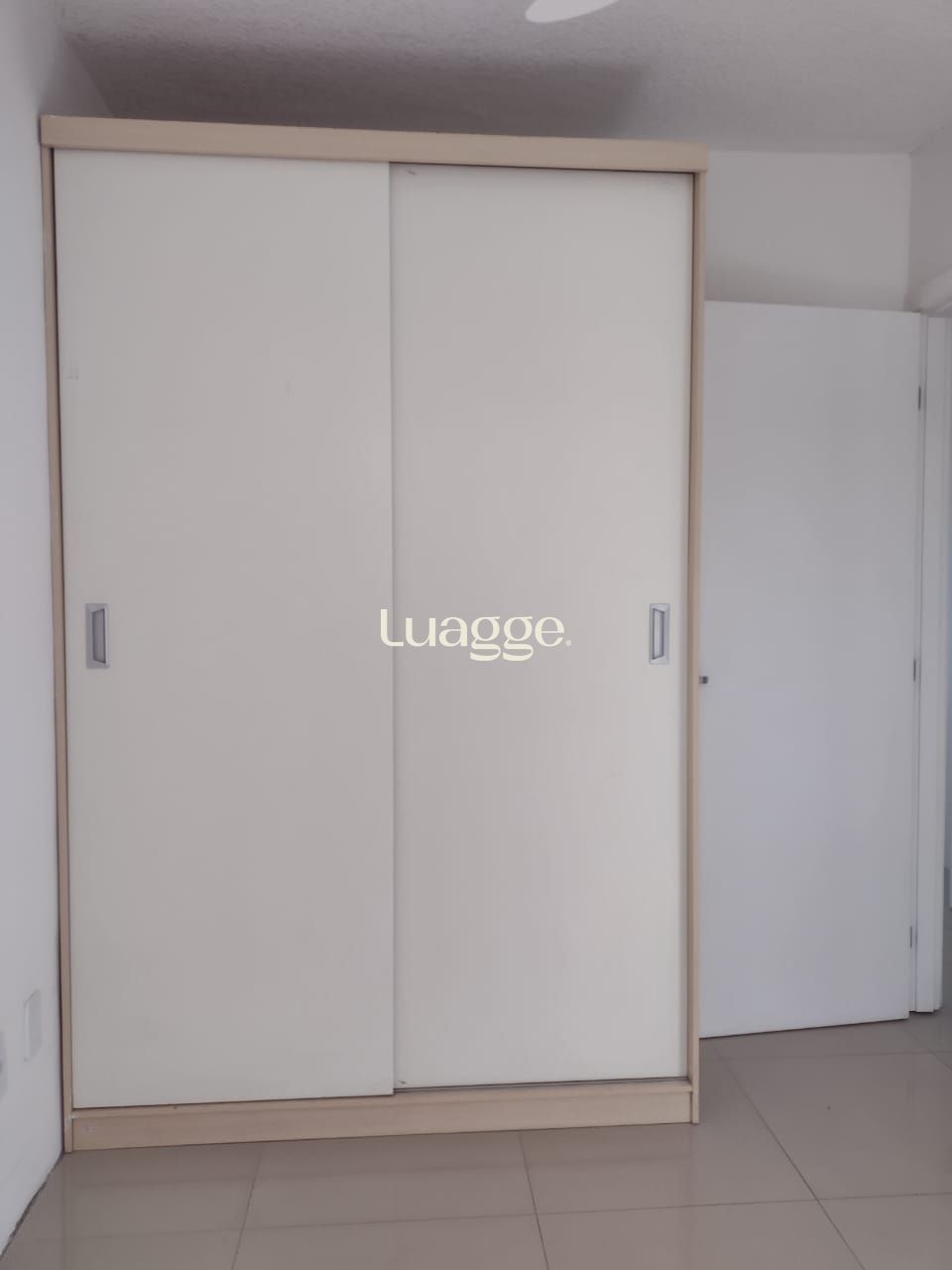 Apartamento à venda com 2 quartos, 39m² - Foto 12