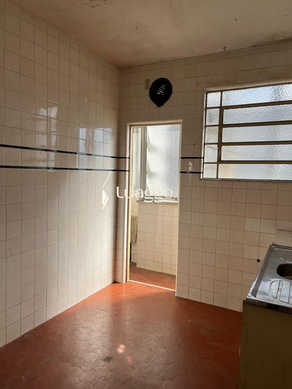 Depósito-Galpão-Armazém à venda com 3 quartos, 299m² - Foto 8