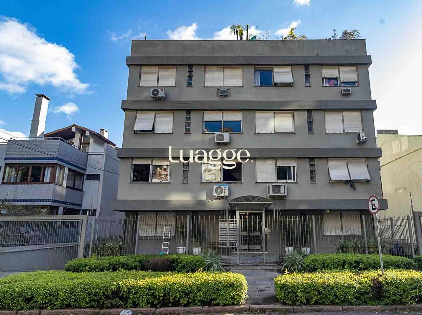 Apartamento à venda com 2 quartos, 76m² - Foto 17