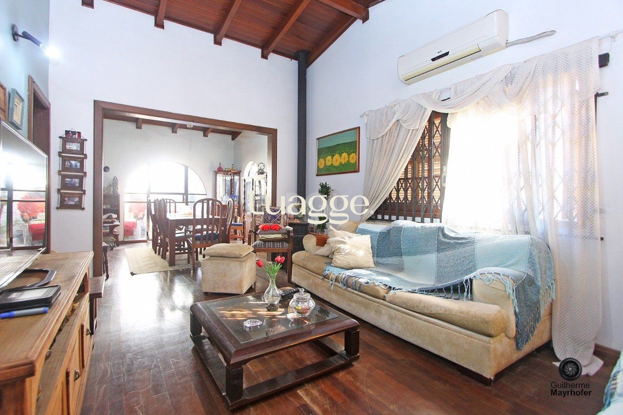 Casa à venda com 4 quartos, 248m² - Foto 6
