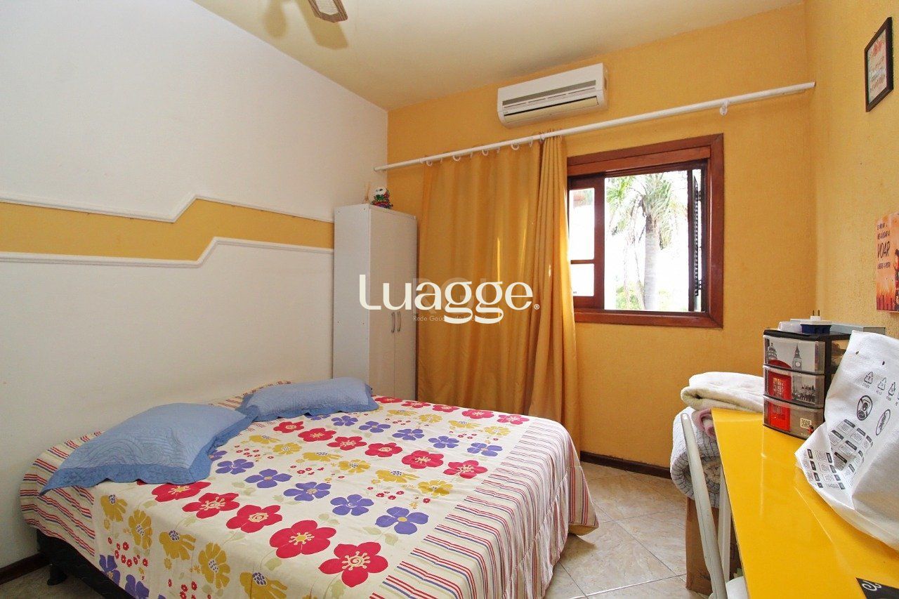 Casa à venda com 3 quartos, 340m² - Foto 11
