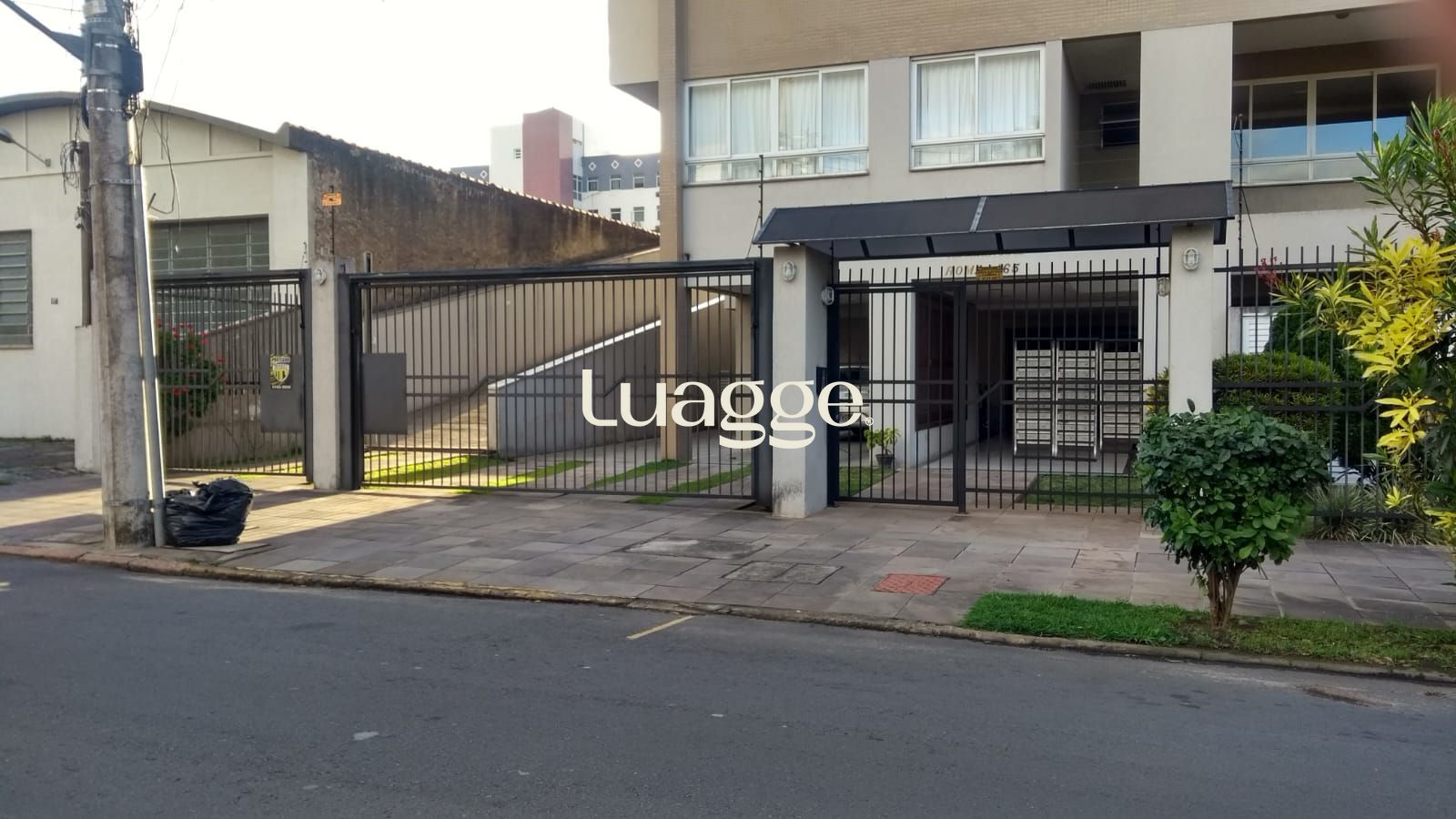 Apartamento à venda com 2 quartos, 67m² - Foto 24