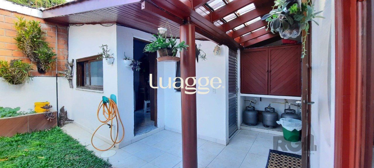 Casa de Condomínio à venda com 4 quartos, 131m² - Foto 47