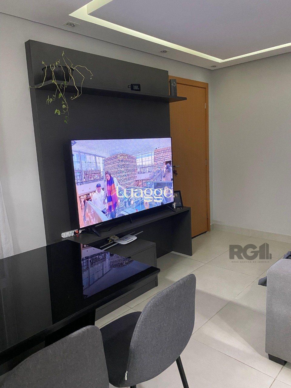Apartamento à venda com 2 quartos, 42m² - Foto 1