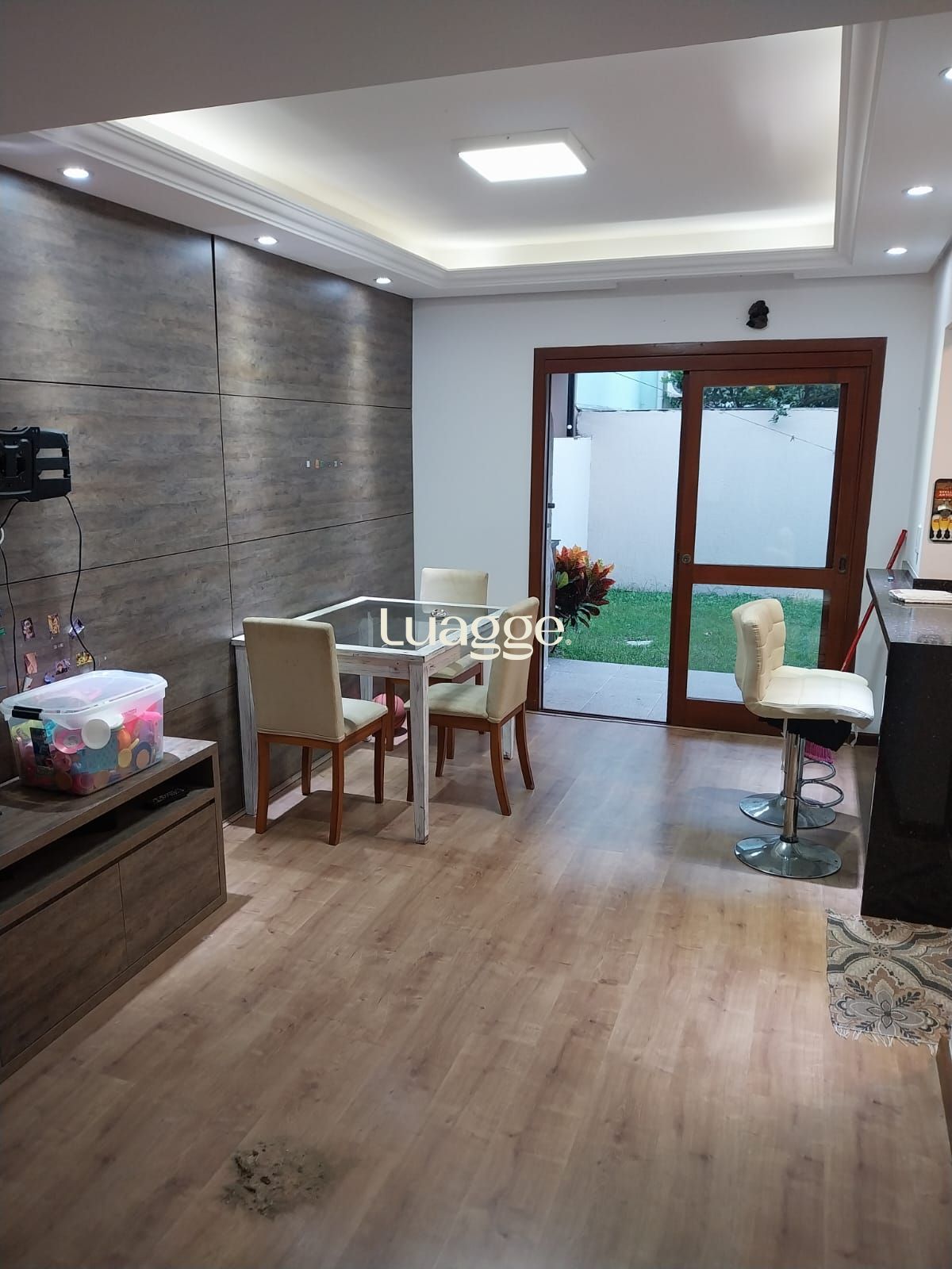 Casa à venda com 2 quartos, 182m² - Foto 8