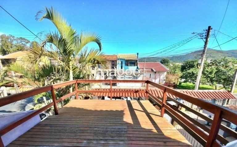 Casa à venda com 2 quartos, 106m² - Foto 12