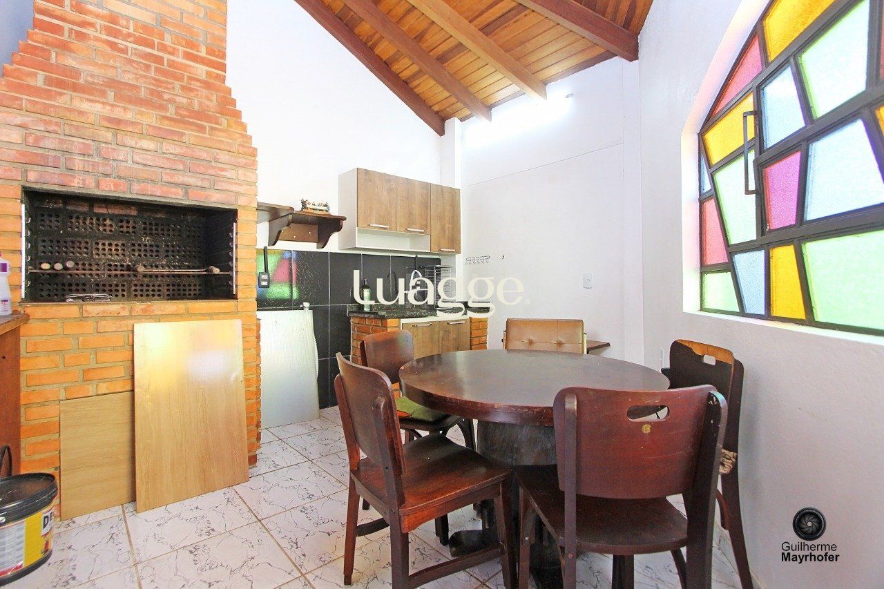 Casa à venda com 4 quartos, 248m² - Foto 34