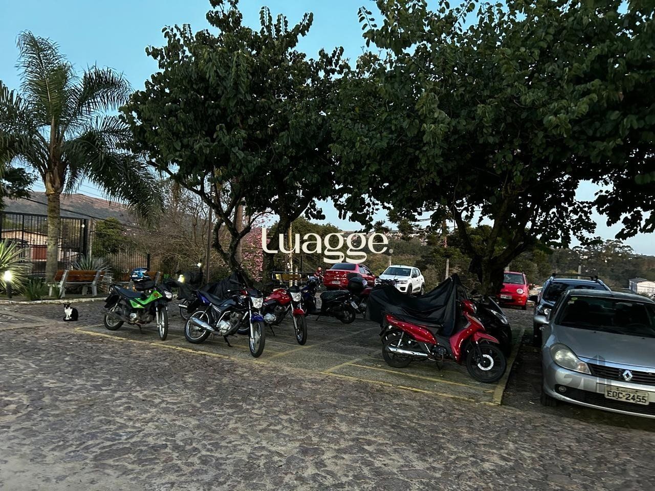 Apartamento à venda com 2 quartos, 38m² - Foto 20
