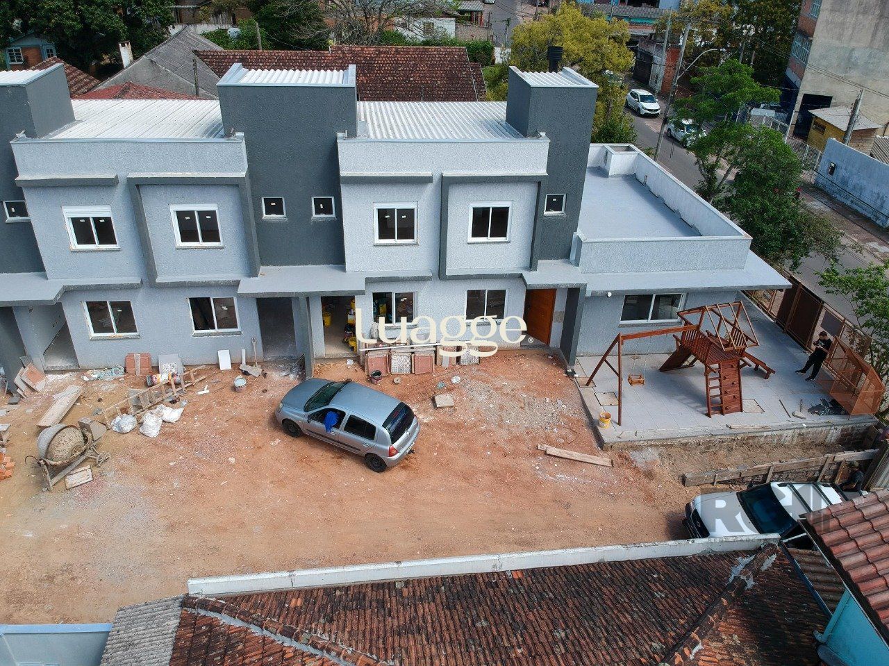 Casa de Condomínio à venda com 2 quartos, 57m² - Foto 1