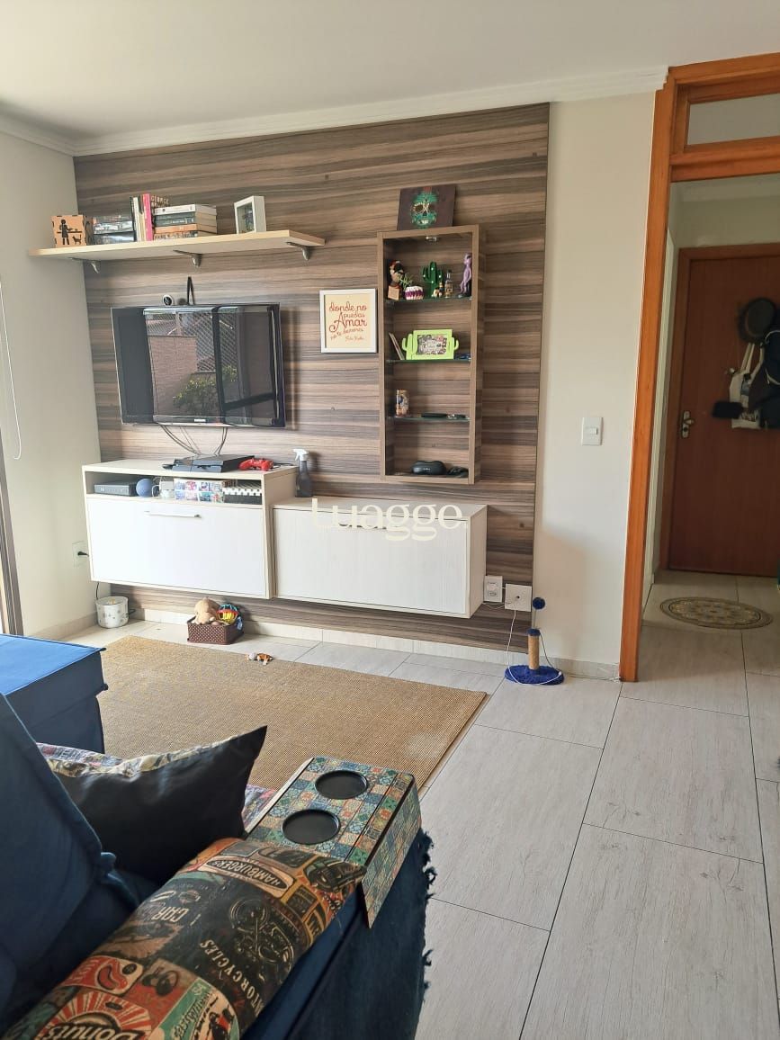 Apartamento à venda com 2 quartos, 102m² - Foto 2