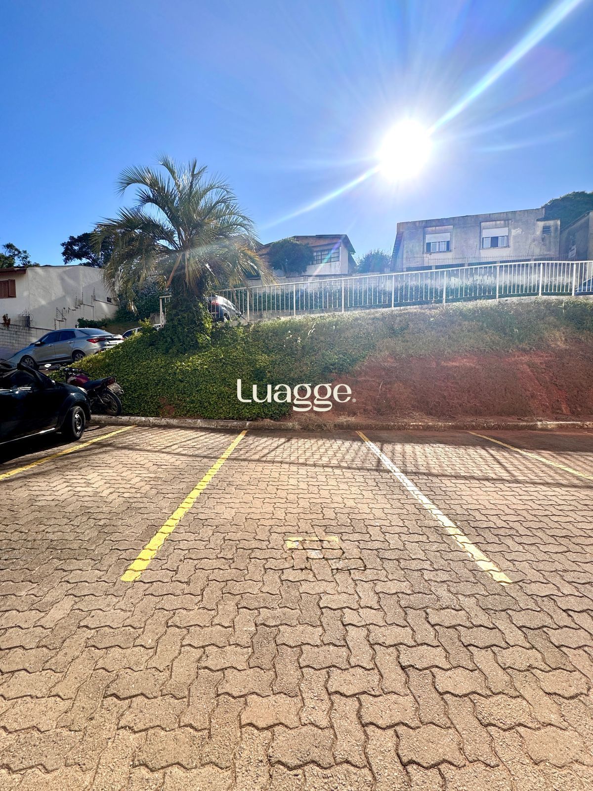 Apartamento à venda com 2 quartos, 68m² - Foto 2