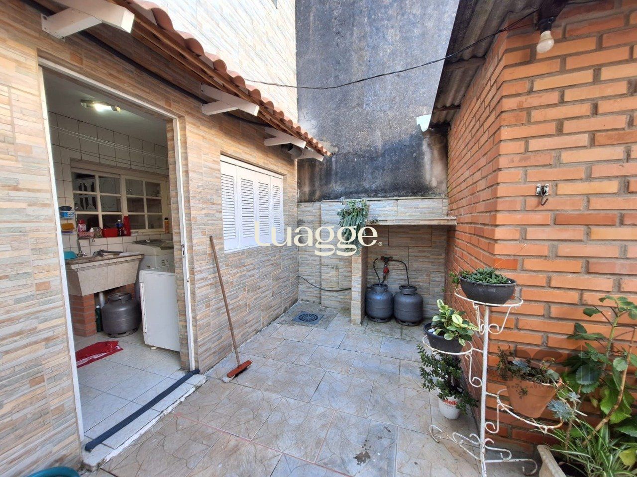 Casa à venda com 3 quartos, 199m² - Foto 25