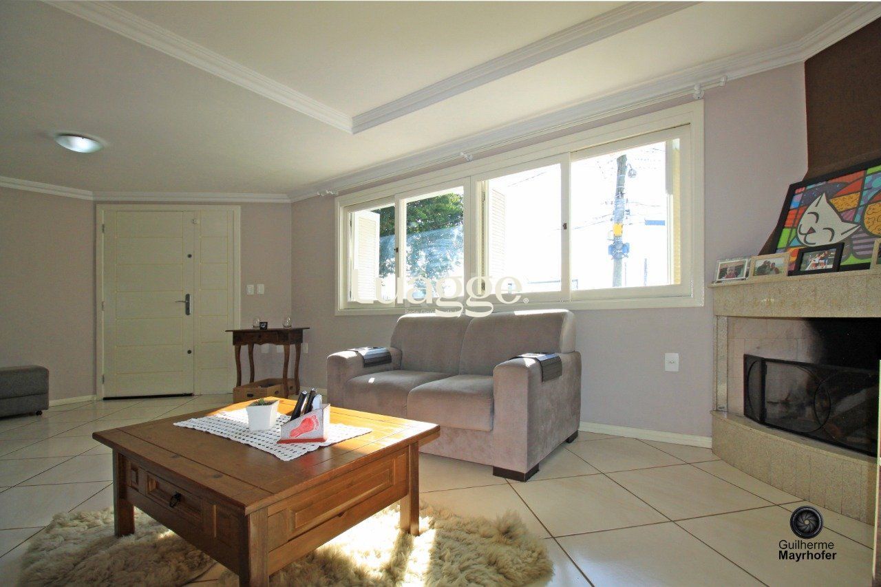 Casa à venda com 3 quartos, 327m² - Foto 4