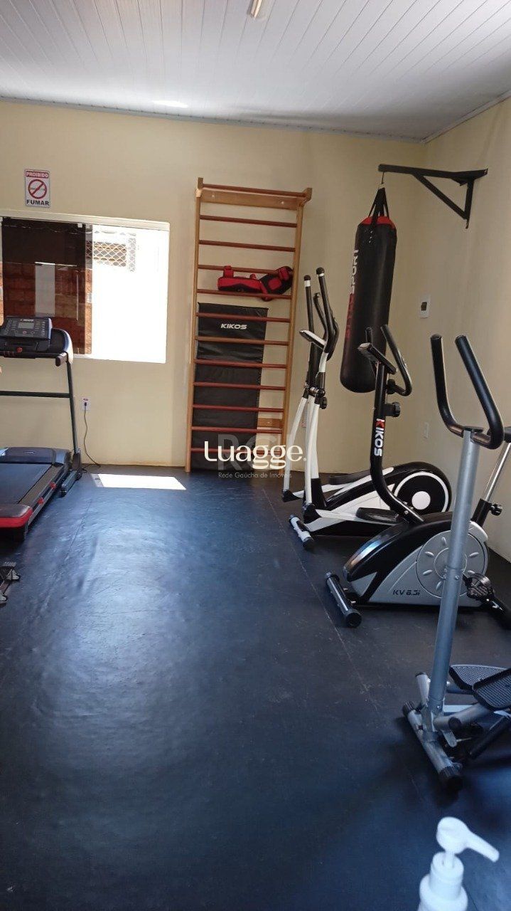Apartamento à venda com 2 quartos, 39m² - Foto 25