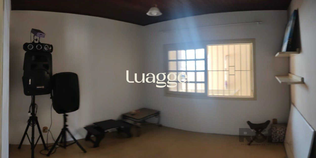 Casa à venda com 4 quartos, 265m² - Foto 16