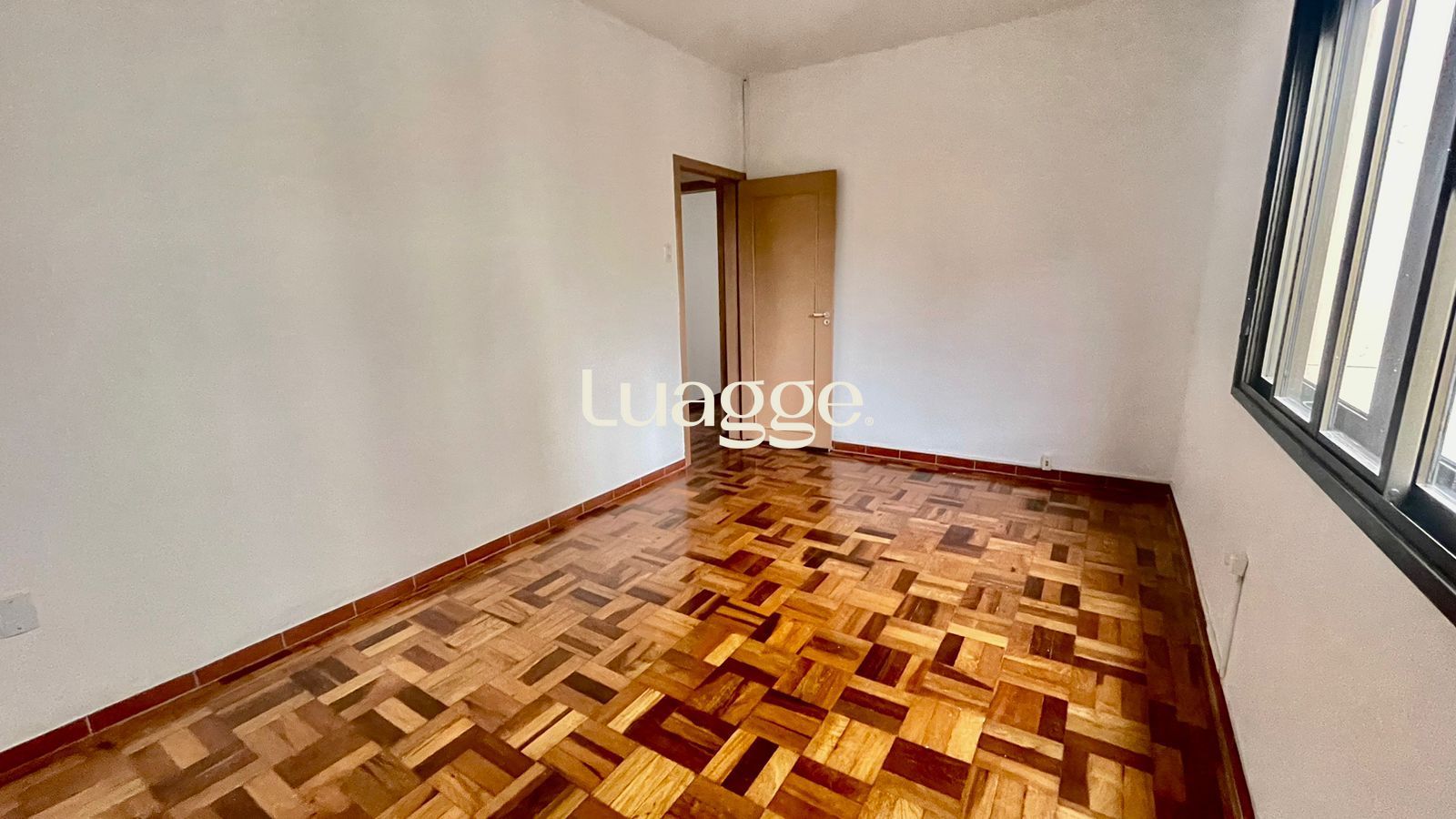 Apartamento à venda com 2 quartos, 75m² - Foto 13