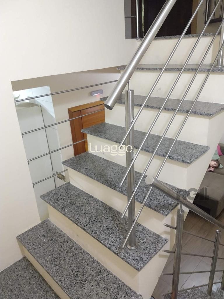 Casa à venda com 3 quartos, 197m² - Foto 8