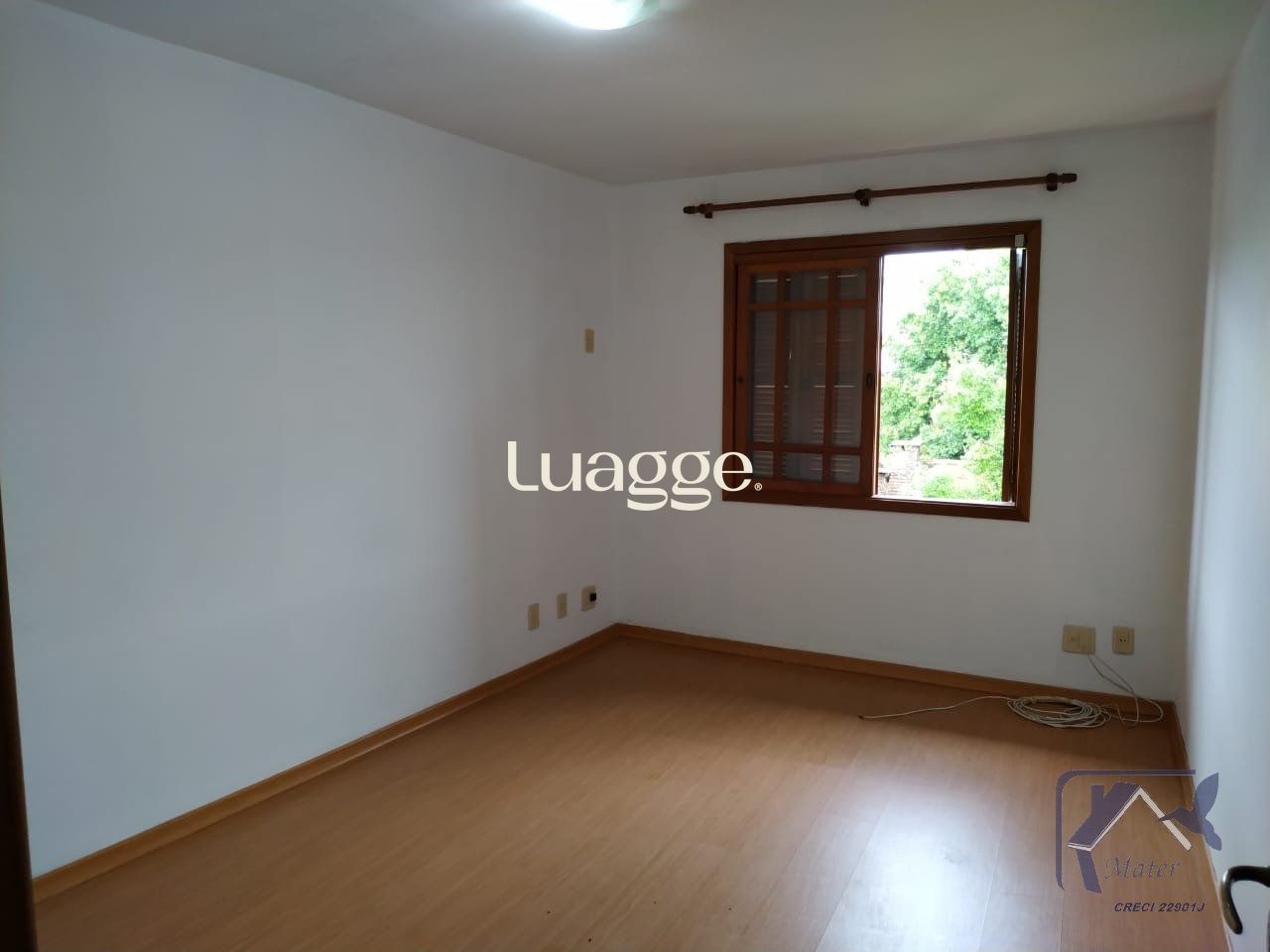 Casa à venda com 3 quartos, 219m² - Foto 10