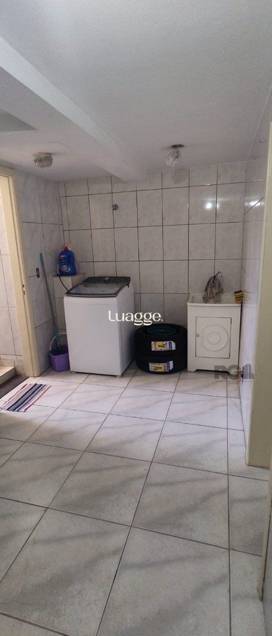 Casa à venda com 4 quartos, 265m² - Foto 14