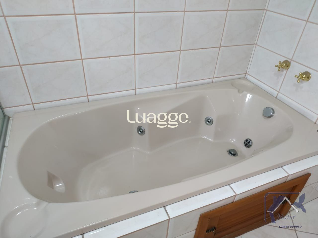 Casa à venda com 3 quartos, 219m² - Foto 18