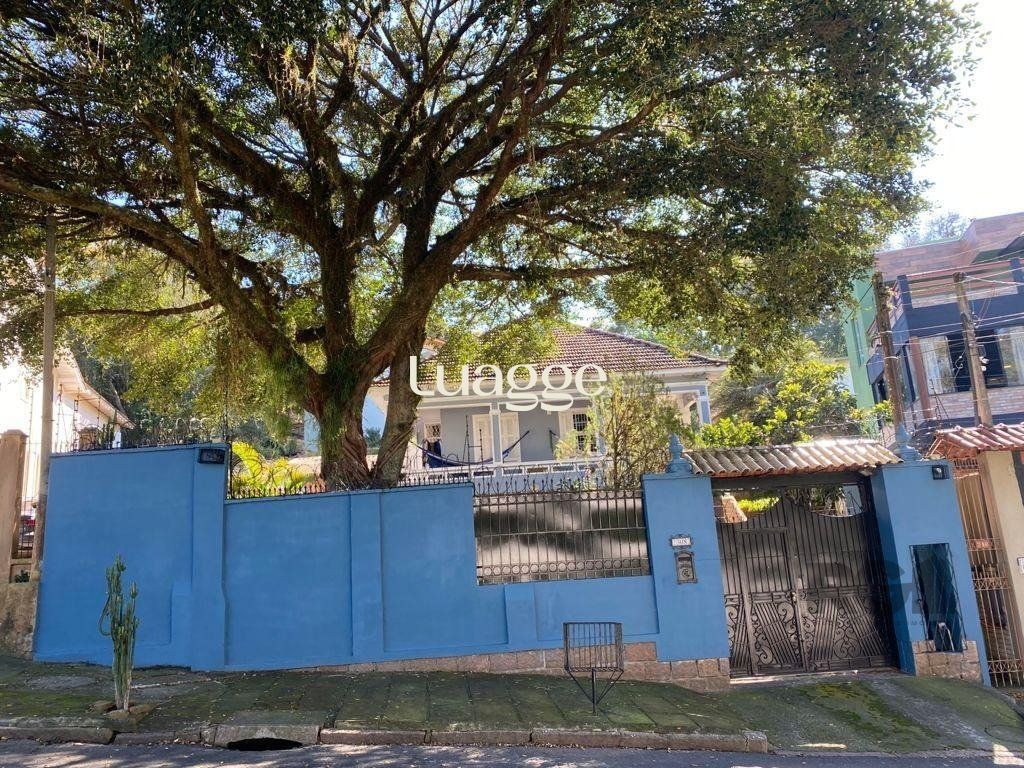 Casa à venda com 3 quartos, 182m² - Foto 2
