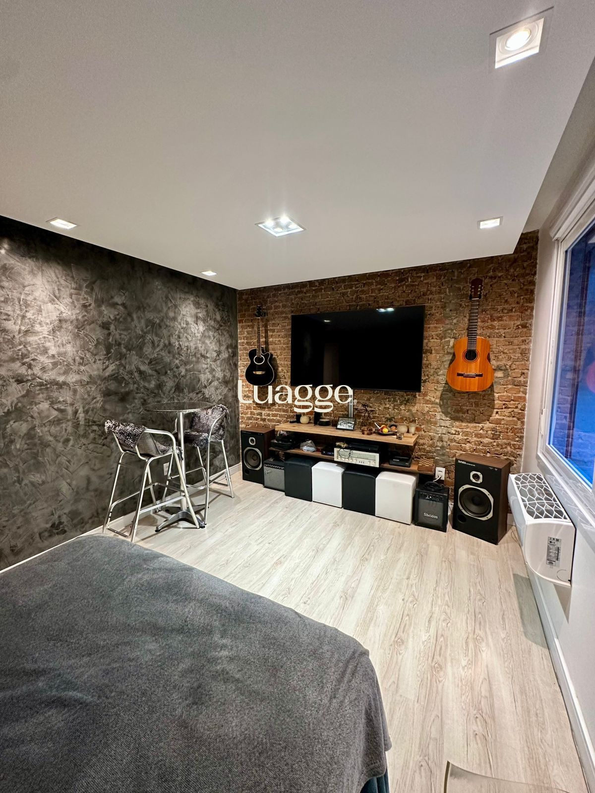 Loft/JK reformado, no Bairro Petrópolis em Porto Alegre
