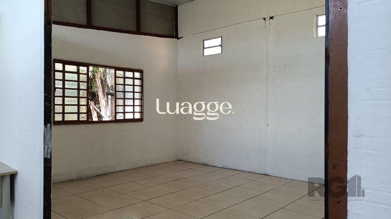 Casa à venda com 2 quartos, 149m² - Foto 4