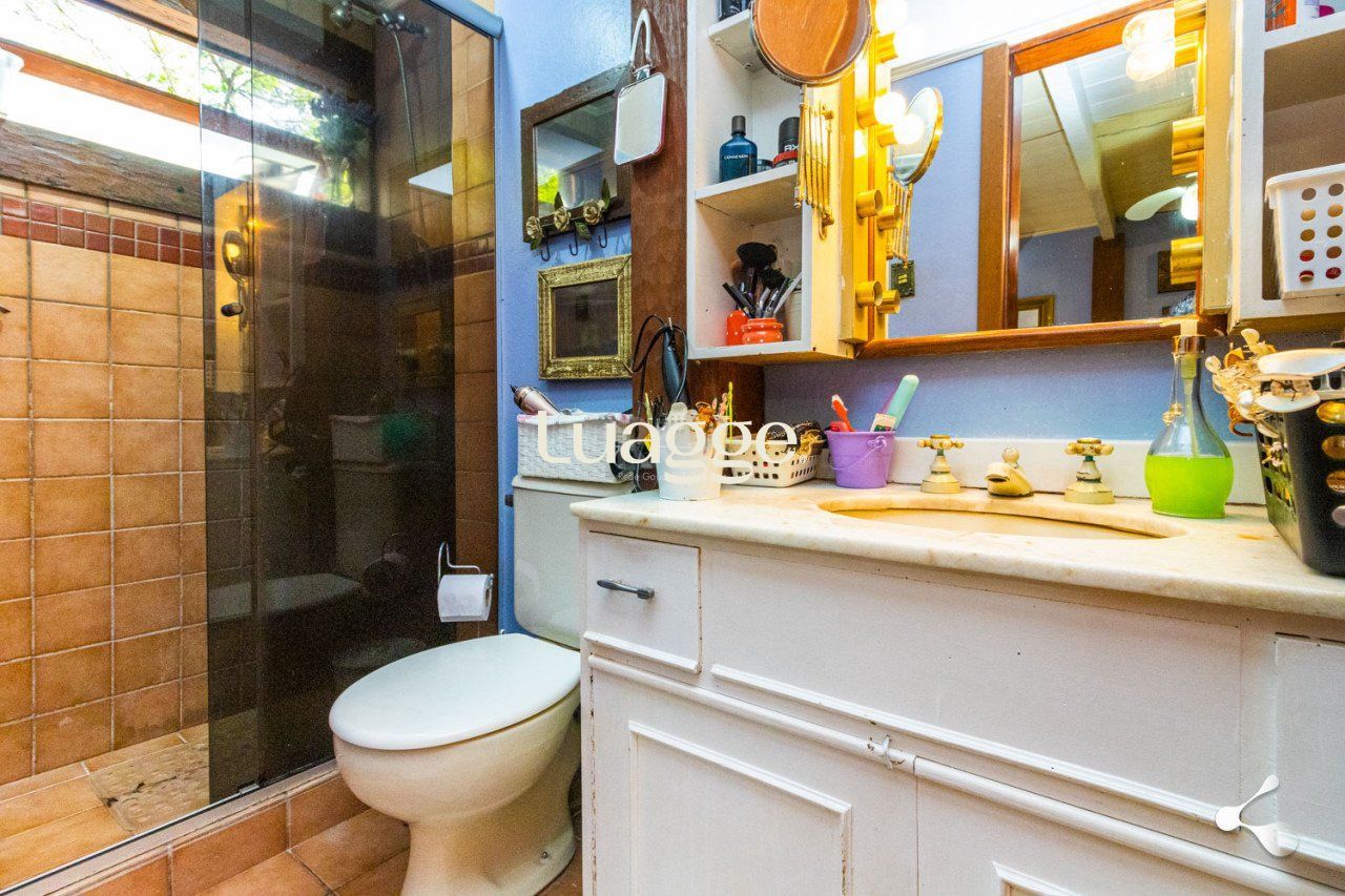 Casa de Condomínio à venda com 4 quartos, 233m² - Foto 20