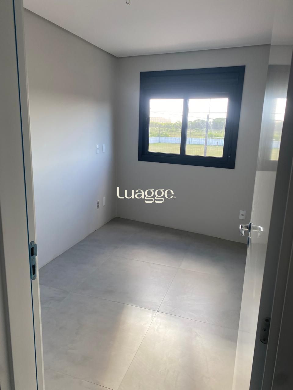 Casa à venda com 3 quartos, 99m² - Foto 20