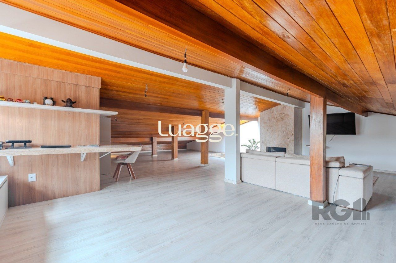 Casa à venda com 3 quartos, 216m² - Foto 22