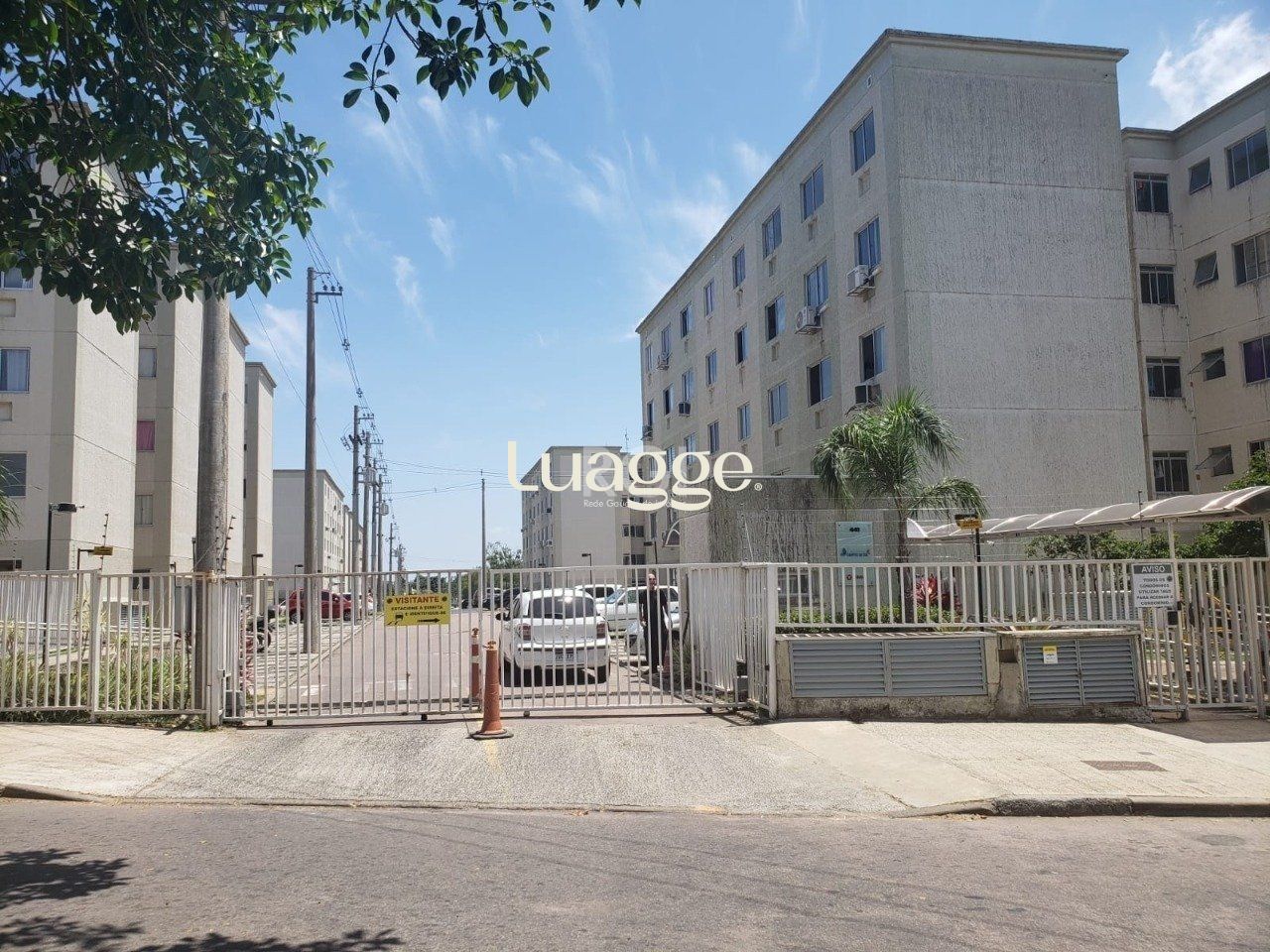 Apartamento à venda com 2 quartos, 42m² - Foto 2
