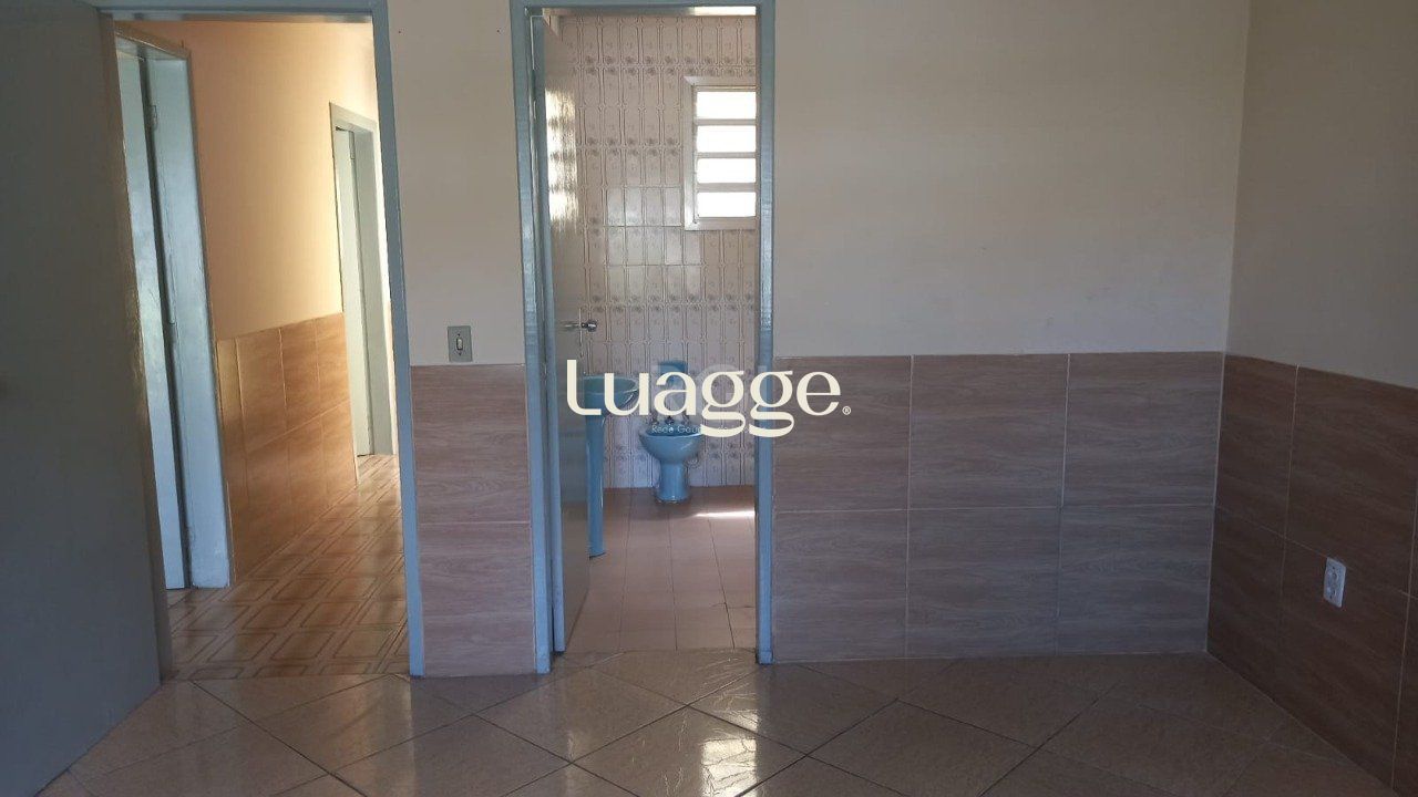 Casa à venda com 3 quartos, 90m² - Foto 13
