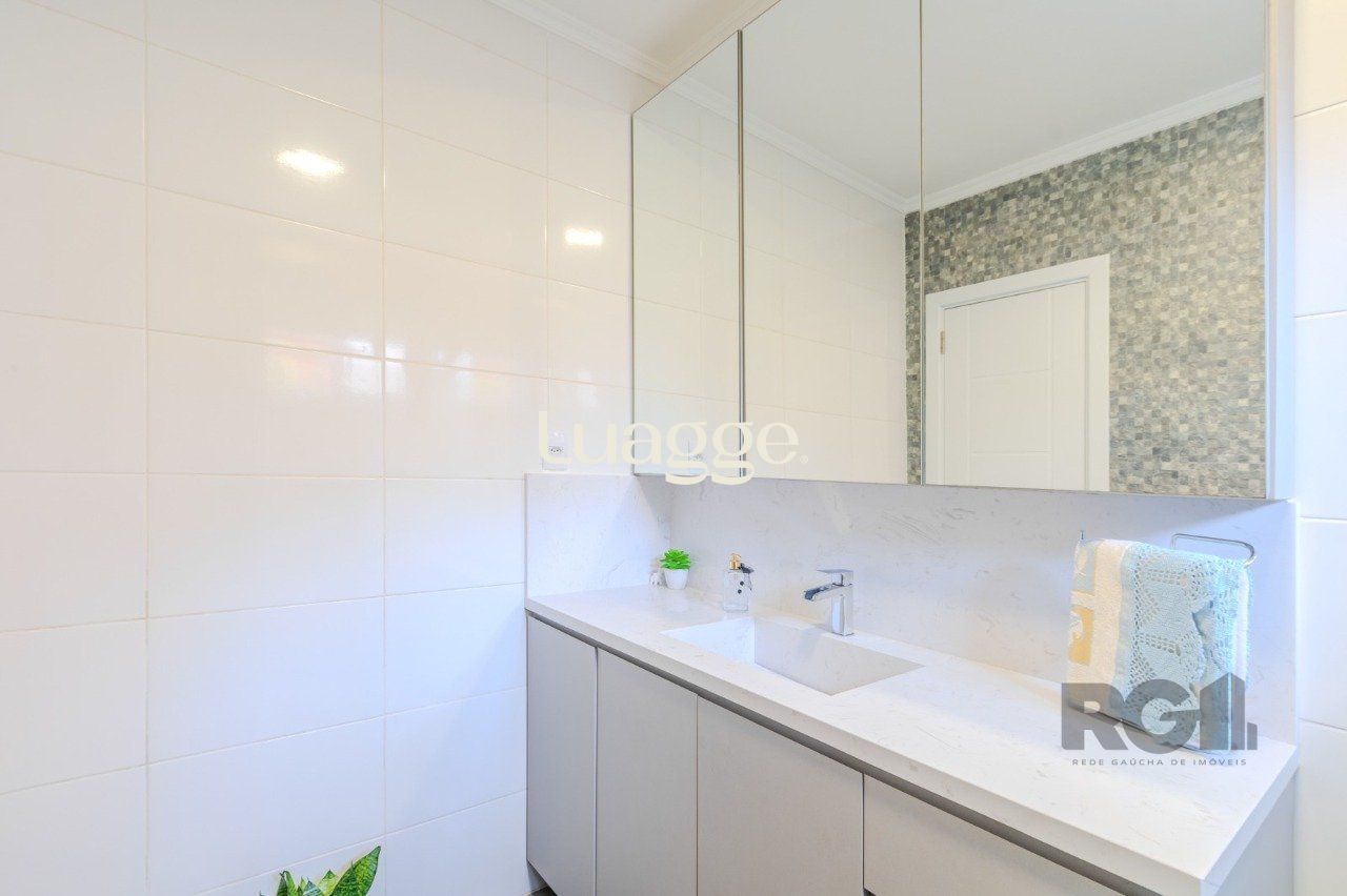 Casa à venda com 3 quartos, 216m² - Foto 23