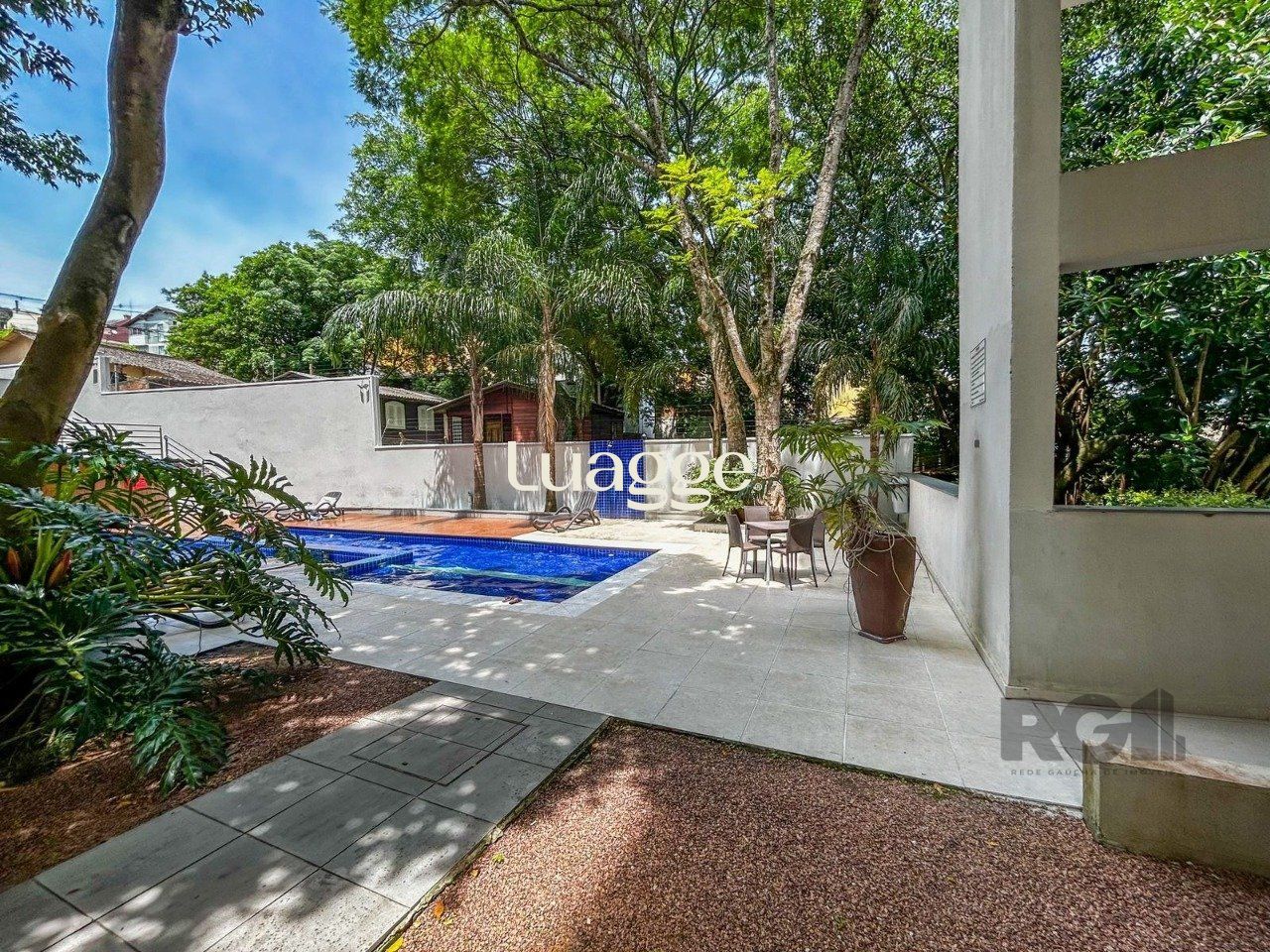 Apartamento à venda com 2 quartos, 56m² - Foto 35