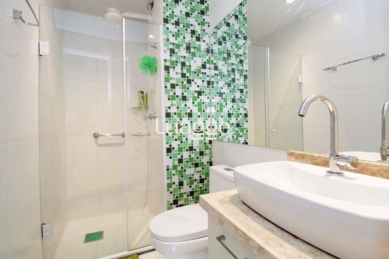 Apartamento à venda com 2 quartos, 55m² - Foto 18