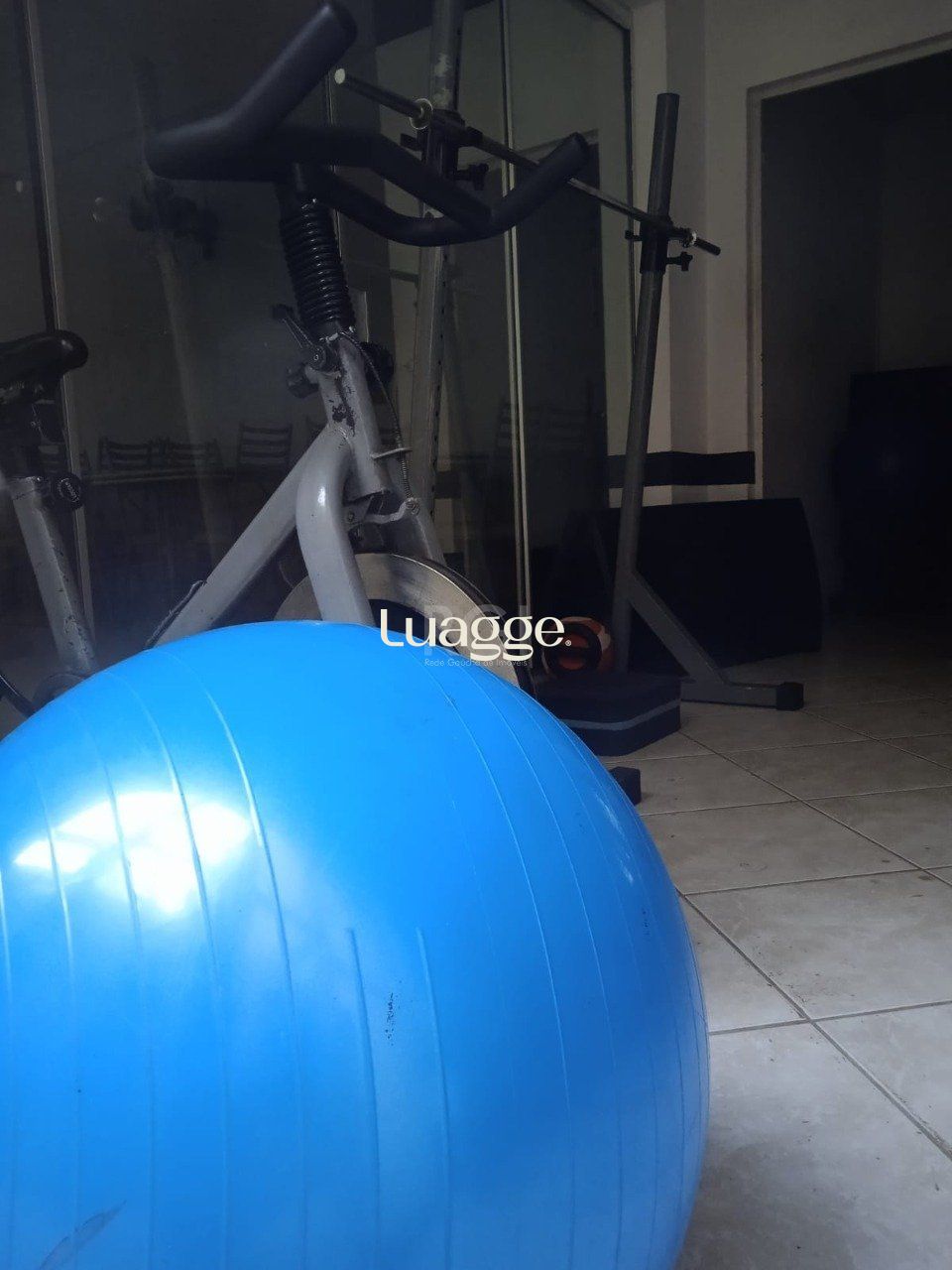 Apartamento à venda com 1 quarto, 43m² - Foto 31