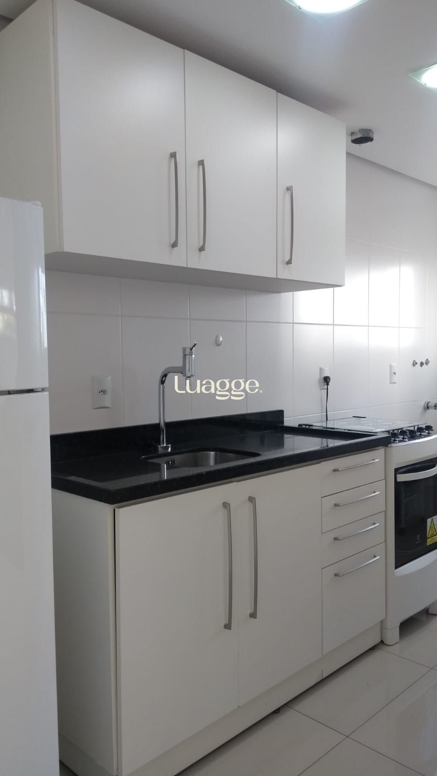 Apartamento à venda com 2 quartos, 67m² - Foto 15