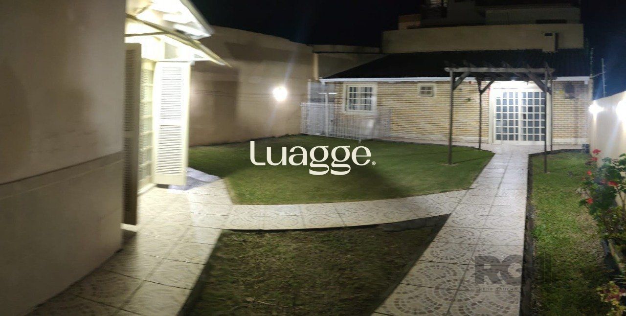 Casa à venda com 4 quartos, 265m² - Foto 35