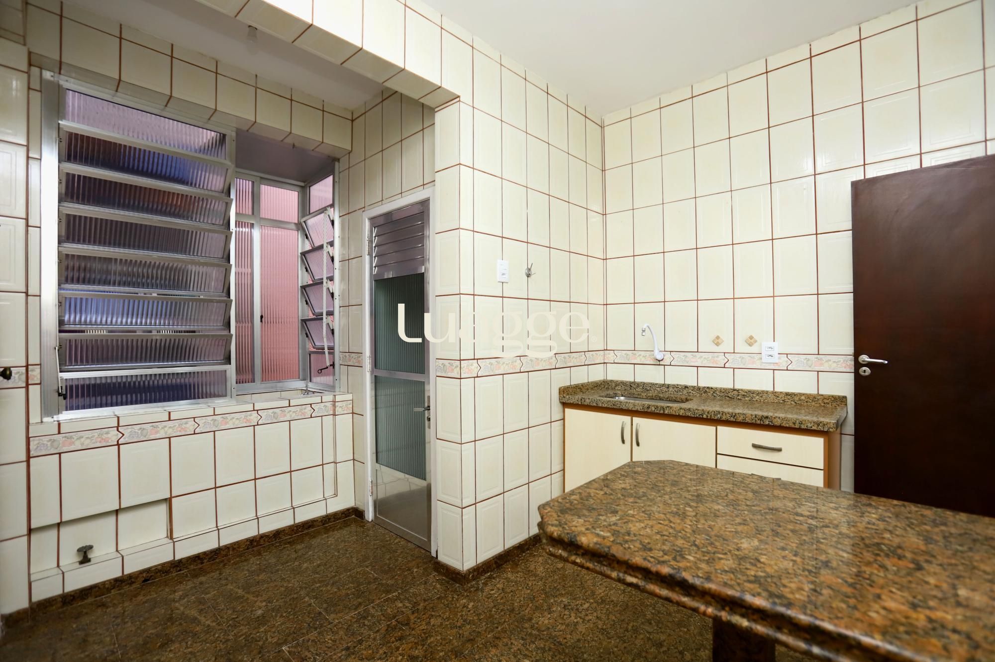Apartamento à venda com 3 quartos, 94m² - Foto 22