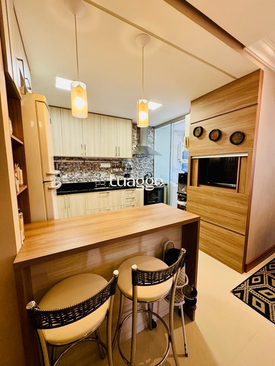 Apartamento à venda com 3 quartos, 86m² - Foto 3