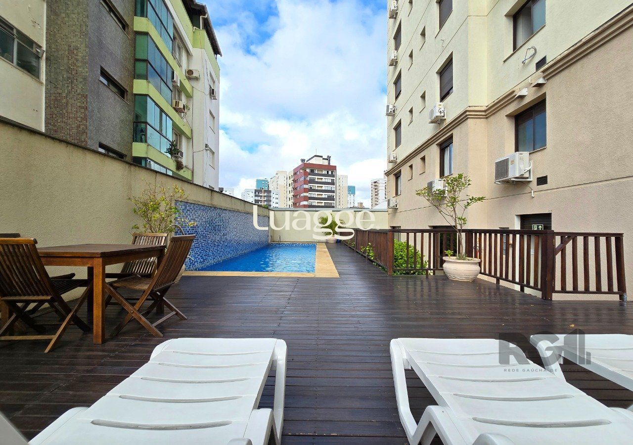 Apartamento à venda com 3 quartos, 86m² - Foto 31