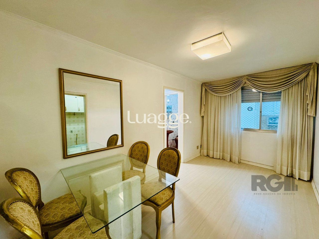 Apartamento à venda com 2 quartos, 66m² - Foto 3