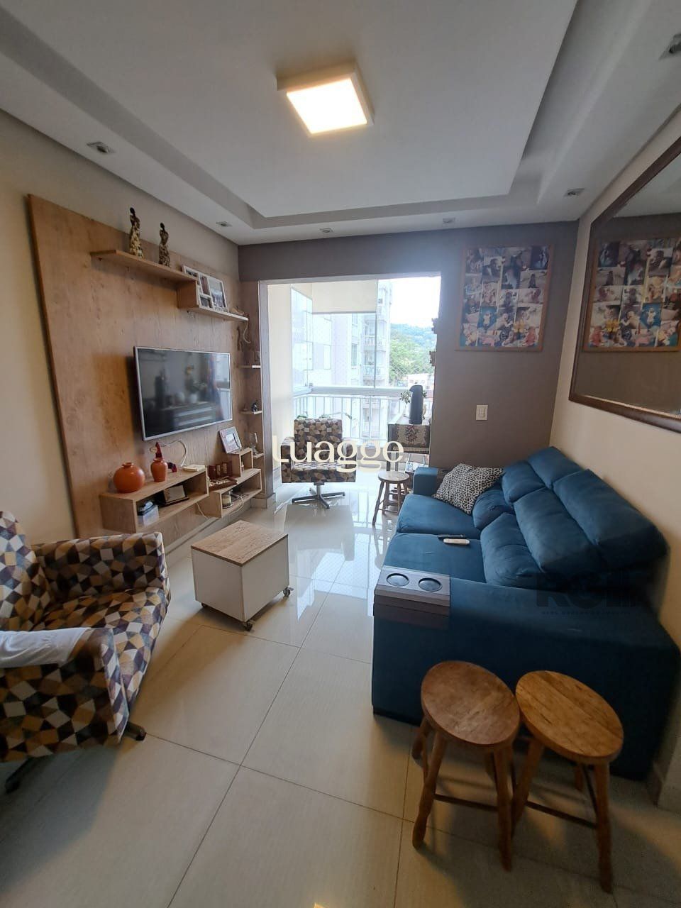 Apartamento à venda com 3 quartos, 69m² - Foto 2