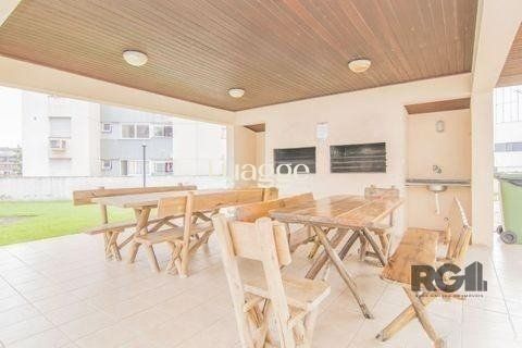 Apartamento à venda com 3 quartos, 76m² - Foto 2