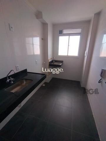 Apartamento à venda com 2 quartos, 47m² - Foto 3